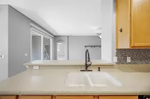 3406 Regner Dr, Plant City, FL 33566 - Photo 12