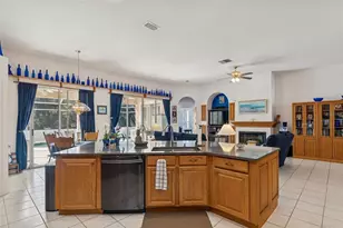 928 Oakview Rd, Tarpon Springs, FL 34689 - Photo 16