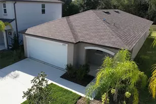 12727 Maple Bonsai Dr, Riverview, FL 33579 - Photo 4