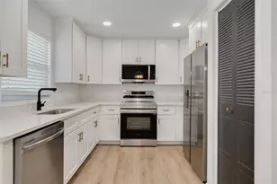 544 93rd Ave N, Saint Petersburg, FL 33702 - Photo 14