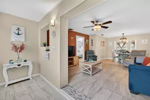 1913 Ridgewood Dr, Clearwater, FL 33763 - Photo 10