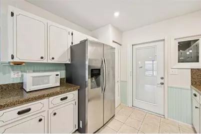 332 Club Manor Drive, Sun City Center, FL 33573 - Photo 12