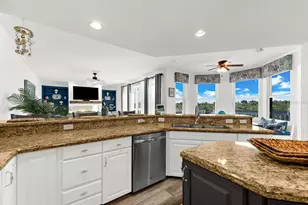 2002 Alexis Ct, Tarpon Springs, FL 34689 - Photo 30