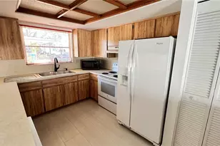 10548 86th Ave N, Seminole, FL 33772 - Photo 8