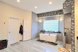 2214 Fentress Ct, Spring Hill, FL 34609 - Photo 12