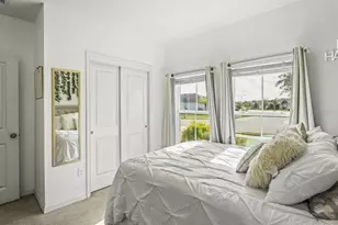 571 Old Windsor Way, Spring Hill, FL 34609 - Photo 8