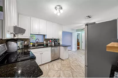 1900 60th Way N, Saint Petersburg, FL 33710 - Photo 18