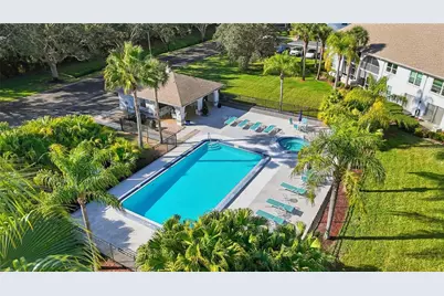 3203 Landmark Drive #2204, Clearwater, FL 33761 - Photo 18