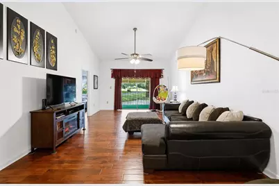 3203 Landmark Drive #2204, Clearwater, FL 33761 - Photo 4