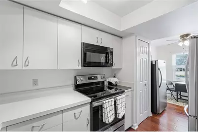 3203 Landmark Drive #2204, Clearwater, FL 33761 - Photo 8