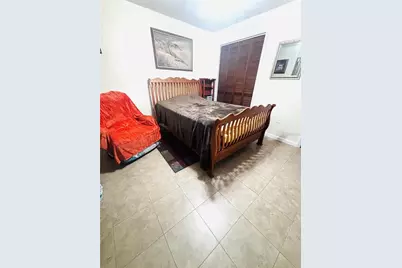 37252 Hilltop Drive, Zephyrhills, FL 33541 - Photo 20