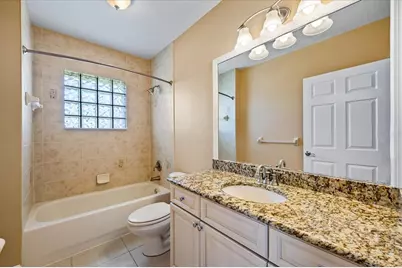 136 175th Avenue E, Redington Shores, FL 33708 - Photo 24