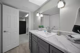 622 Edgewater Dr, Dunedin, FL 34698 - Photo 24