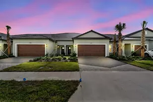 31942 Folk Top St, San Antonio, FL 33576 - Photo 2