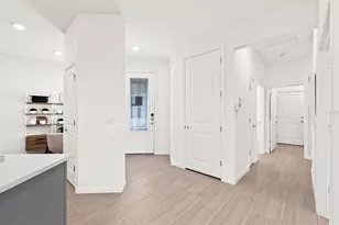 29060 Coral Harbour Dr, Englewood, FL 34223 - Photo 16