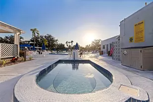 8584 111th St, Seminole, FL 33772 - Photo 28