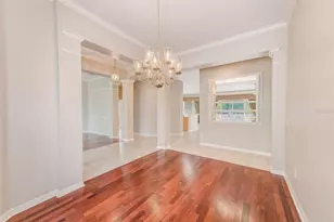 5516 Garden Arbor Dr, Lutz, FL 33558 - Photo 8