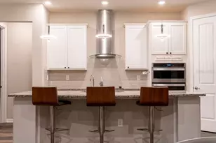 7465 Yale Harbor Dr, Wesley Chapel, FL 33545 - Photo 2