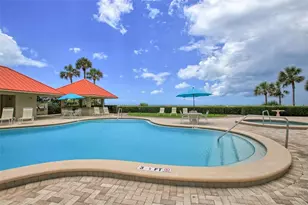 1290 Gulf Blvd, Clearwater Beach, FL 33767 - Photo 2