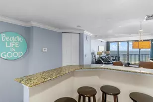 1290 Gulf Blvd, Clearwater Beach, FL 33767 - Photo 12