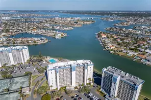 9525 Blind Pass Rd, Saint Pete Beach, FL 33706 - Photo 18