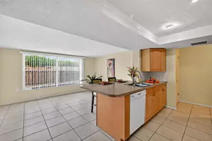 1037 Tamarac Dr, Holiday, FL 34690 - Photo 18