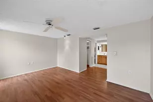 1037 Tamarac Dr, Holiday, FL 34690 - Photo 4