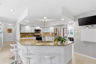 5026 Barrowe Dr, Tampa, FL 33624 - Photo 30