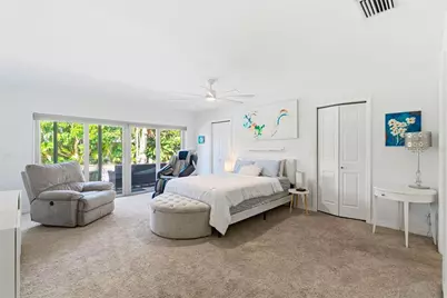 5026 Barrowe Drive, Tampa, FL 33624 - Photo 40