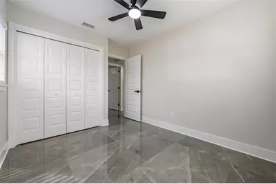 8217 Tanglewood Lane, Tampa, FL 33615 - Photo 18