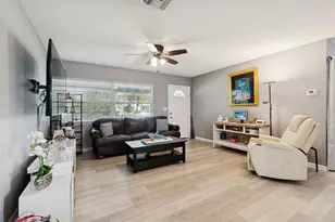 13614 Croft Dr N, Largo, FL 33774 - Photo 12