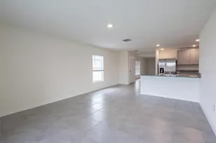 3820 Mannered Gold Ave, Bradenton, FL 34208 - Photo 12