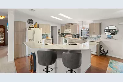 160 Clubview Drive, Safety Harbor, FL 34695 - Photo 18