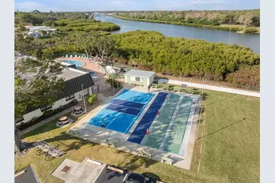 160 Clubview Drive, Safety Harbor, FL 34695 - Photo 10