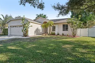 3132 Shoreline Dr, Clearwater, FL 33760 - Photo 2