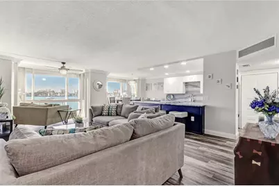 644 Island Way #101, Clearwater Beach, FL 33767 - Photo 8