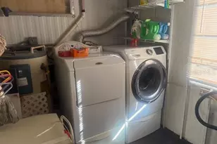 420 49th Street E, Palmetto, FL 34221 - Photo 6