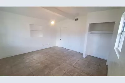 2567 15th Avenue S, Saint Petersburg, FL 33712 - Photo 6