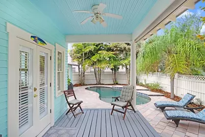 1801 W Hills Avenue, Tampa, FL 33606 - Photo 18