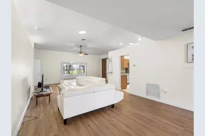 29146 Princeville Drive, San Antonio, FL 33576 - Photo 8