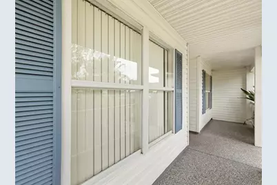 29146 Princeville Drive, San Antonio, FL 33576 - Photo 4