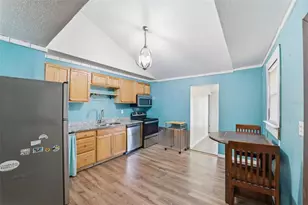 1212 8th St W, Palmetto, FL 34221 - Photo 12