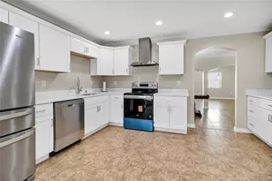 915 Seminole Blvd, Tarpon Springs, FL 34689 - Photo 14