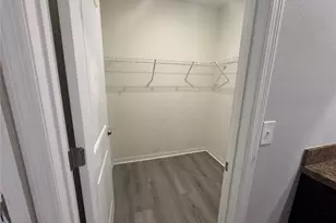 3217 Pleasant Willow Ct, Brandon, FL 33511 - Photo 8