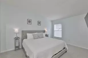 823 Seminole Sky Dr, Ruskin, FL 33570 - Photo 26