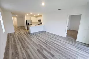 32520 Weathered Oak Dr, Wesley Chapel, FL 33543 - Photo 16