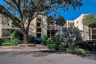 203 Tarpon Point, Tarpon Springs, FL 34689 - Photo 1