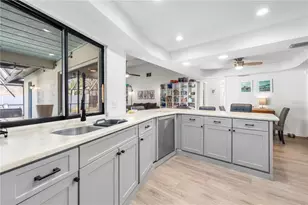 2917 Starmount Dr, Valrico, FL 33596 - Photo 16