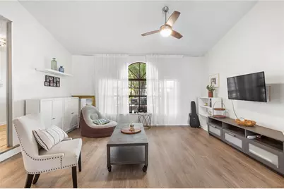 2917 Starmount Drive, Valrico, FL 33596 - Photo 8