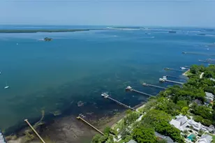 835 Oak Bend Ln, Dunedin, FL 34698 - Photo 52